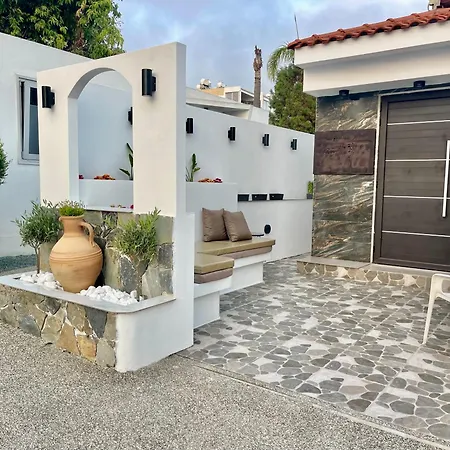 Suitenapa 22 * Ayia Napa
